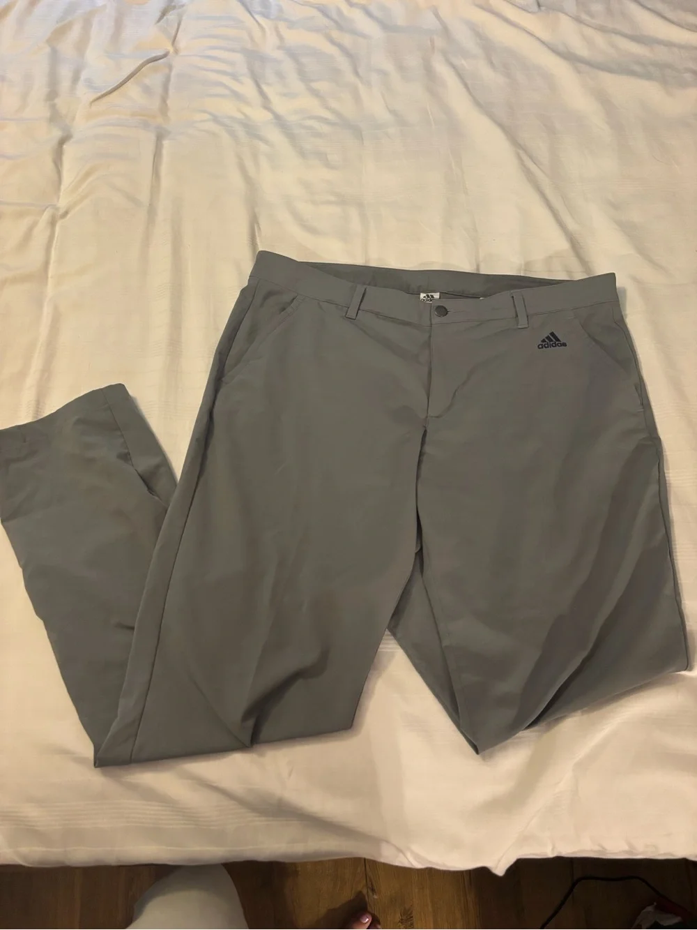 ☘️Adidas Men's Gray Performance Golf Pants Size 36x32
